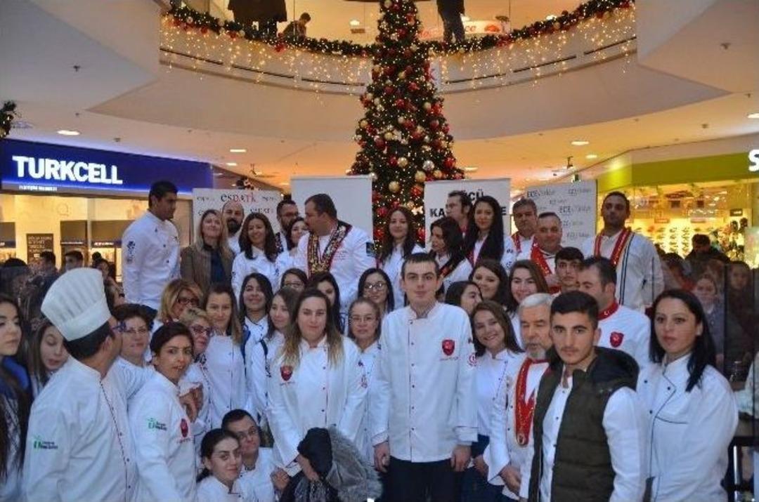 Yenilebilir Heykeller Sergisi Espark&rsquo;ta A&ccedil;ıldı