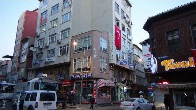 Tekirdağ&rsquo;da Hdp B&uuml;rosuna Saldırı 1