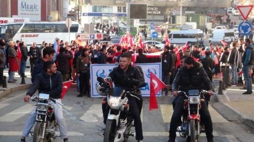 Tekirdağlılar Şehitler I&ccedil;in Y&uuml;r&uuml;d&uuml;