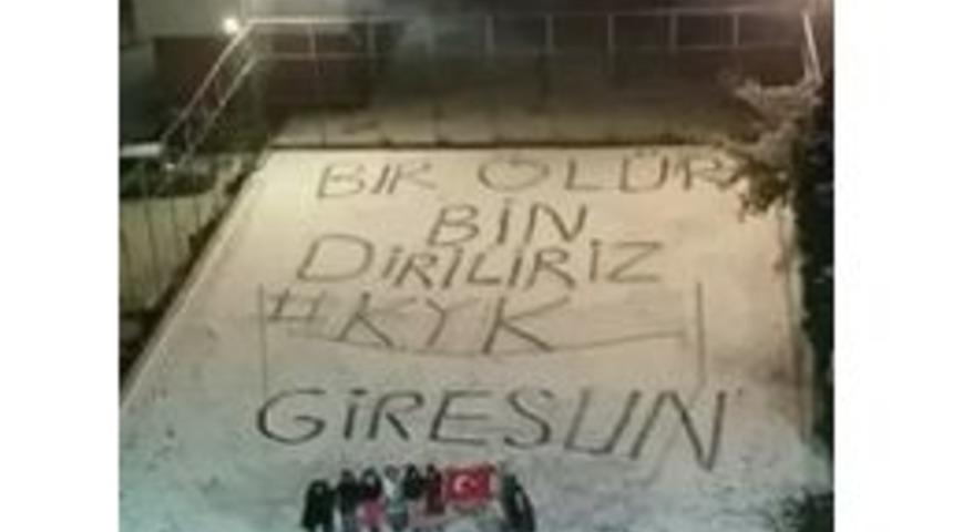 Kız &Ouml;ğrencilerin Komando Andı Tıklanma Rekoru Kırıyor