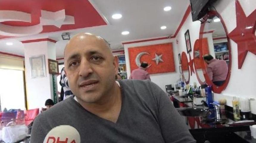 Berberin Bayrak Aşkı