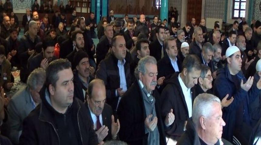 Bakırk&ouml;y Emniyet M&uuml;d&uuml;rl&uuml;ğ&uuml; Şehitler İ&ccedil;in Mevlid Okuttu