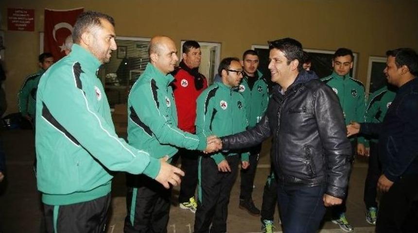 D&ouml;şemealtı Belediyesi&rsquo;nden Amat&ouml;r Sporculara Tam Destek