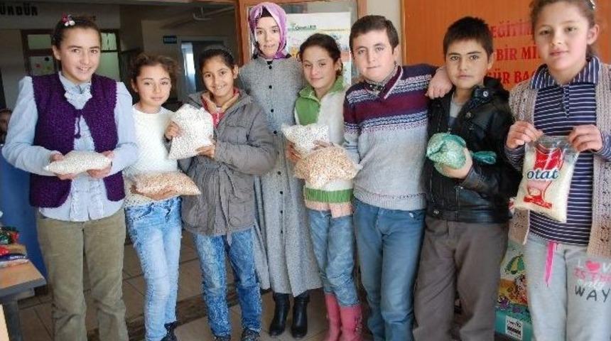 &Ccedil;i&ccedil;ekli&rsquo;nin &Ccedil;ocukları L&ouml;sev G&ouml;n&uuml;ll&uuml;s&uuml; Oldu