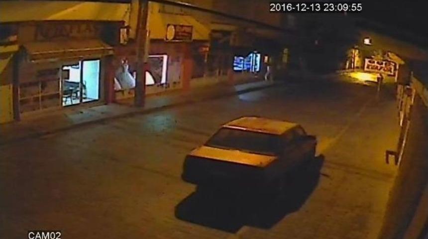 İş Yerlerinin Camlarını B&ouml;yle Kırdı