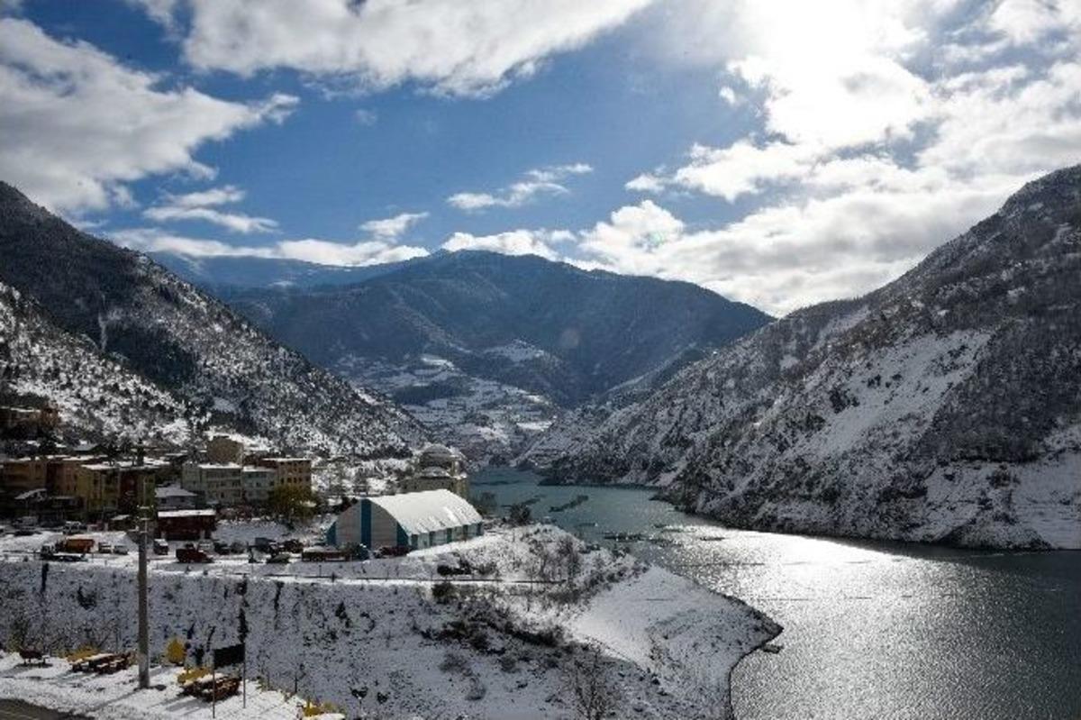 G&uuml;m&uuml;şhane Baraj Ve G&ouml;letler Şehri Oldu