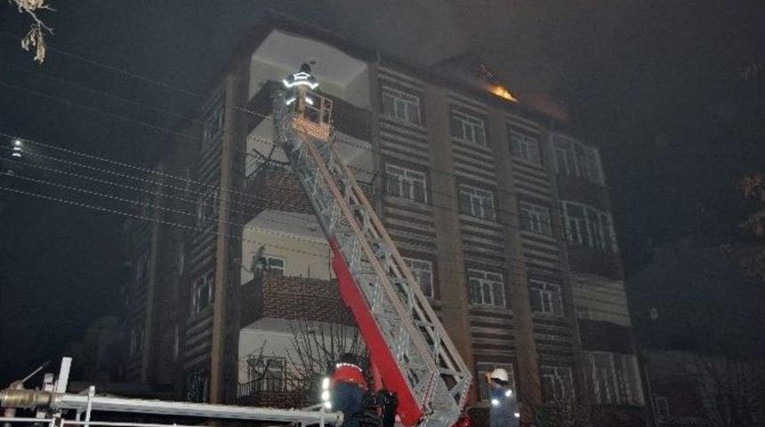 Apartmanda Yangın Paniği