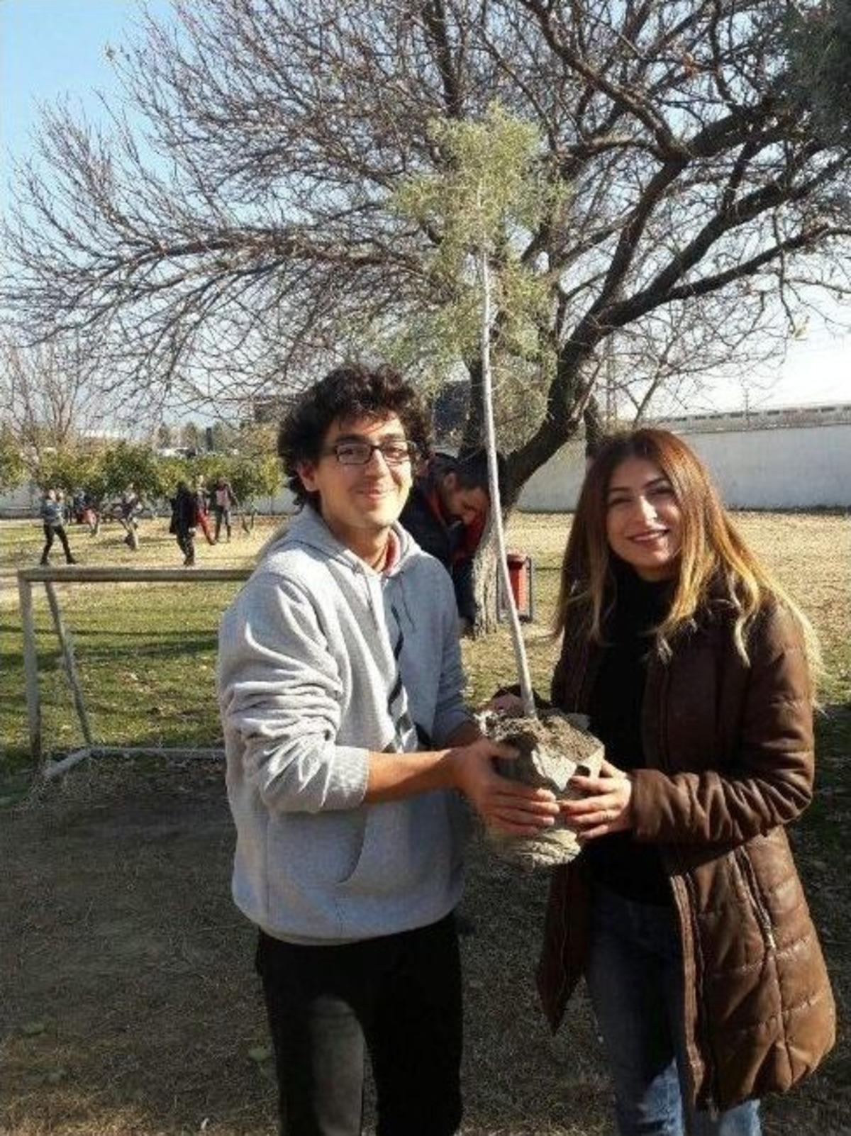 &Ouml;zel Kavaklı Anadolu Lisesi&rsquo;nden Şehitlerin Anısına 100 Fidan