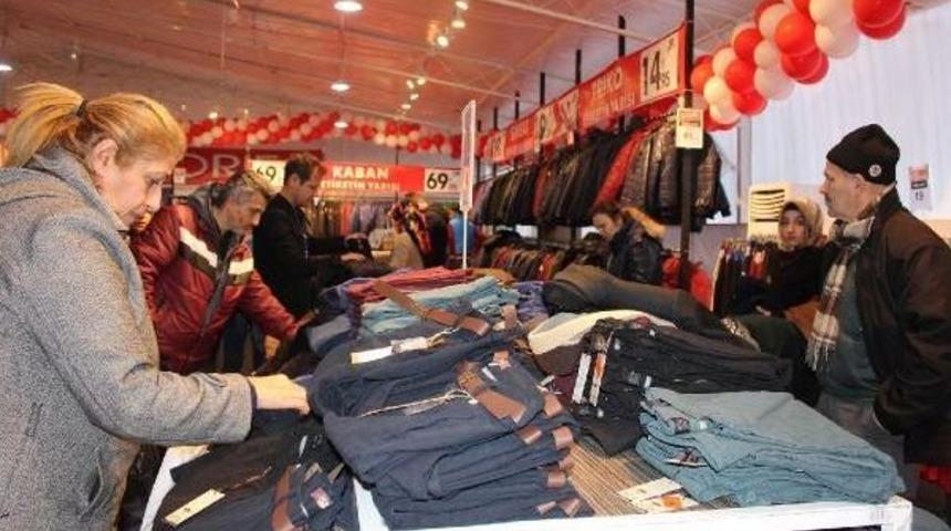 Her Alışveriş Tekerlekli Sandalyeye D&ouml;n&uuml;yor