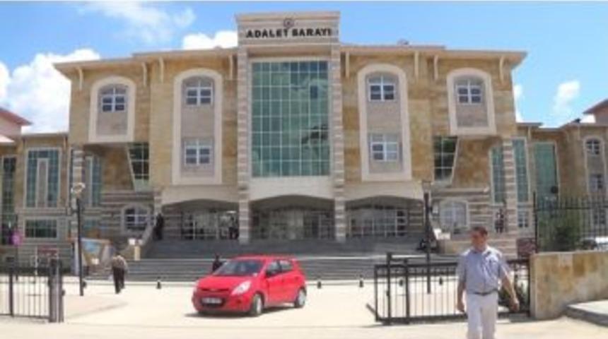 Uşak&rsquo;ta Fet&ouml;&rsquo;den G&ouml;zaltına Alınan 11 Kişi Adliyeye Sevk Edildi