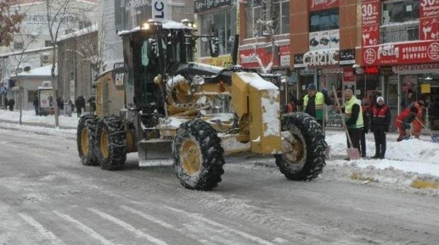 Van&rsquo;da 16 Mahalle Yolu Kapalı