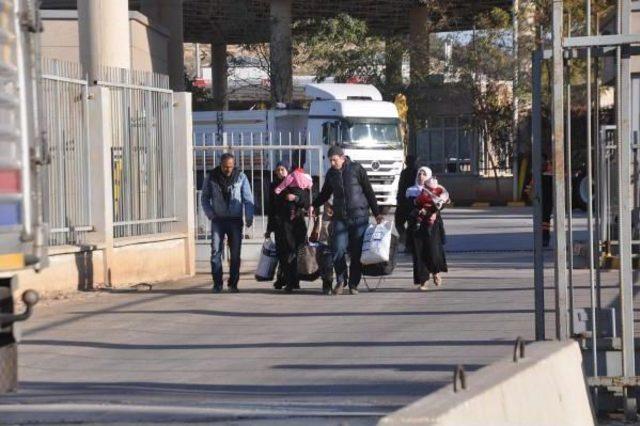 Halep’Ten Tahliyeler Gece Boyunca Devam Etti