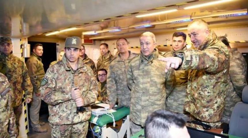 Orgeneral Akar, Kahramanmaraş'ta Patriot Bataryasını Inceledi