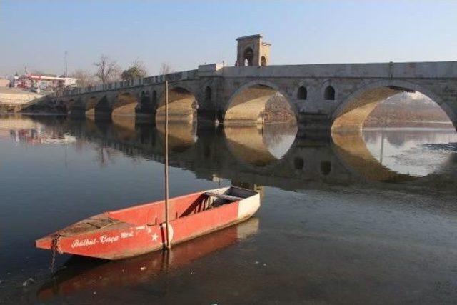 Edirne de Tunca Nehri Buz Tuttu 3