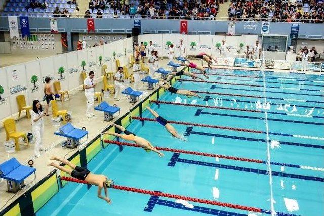 Şehitkamil’de Sporcular Teröre Lanet Yağdırdı