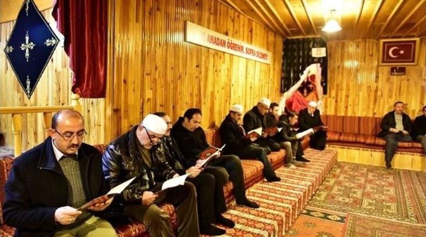 Tosya&rsquo;da Yaren Meclisi İlk Ocağı Şehitler İ&ccedil;in Yaktı