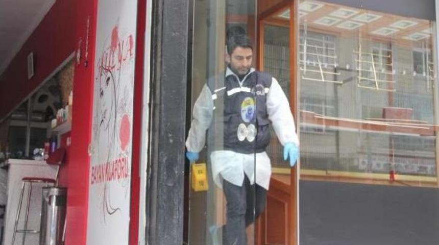 Ey&uuml;p'te Kuyumcu Soygunu (1)