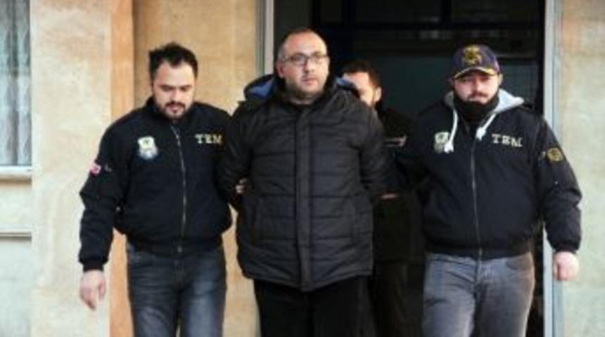 Sosyal Medyada Ter&ouml;r Propagandasına Tutuklama