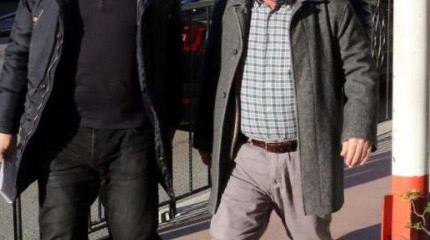 3 Kişiyi Bı&ccedil;aklayan Ş&uuml;pheli Yakalandı