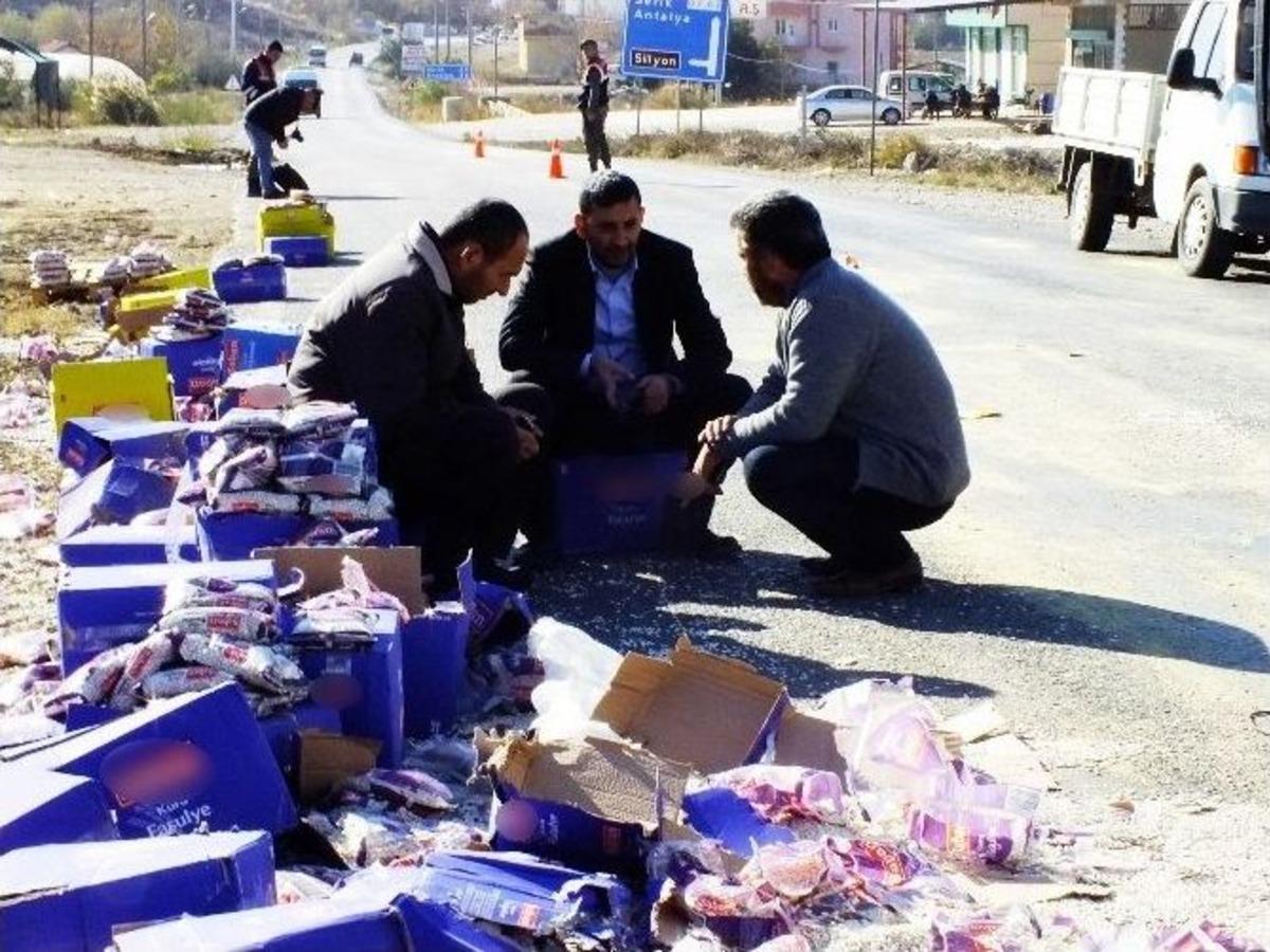 Ters D&ouml;nen Tırdan Burnu Bile Kanamadan &Ccedil;ıktı