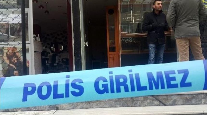 İstanbul&rsquo;da &Ccedil;ifte Soygun