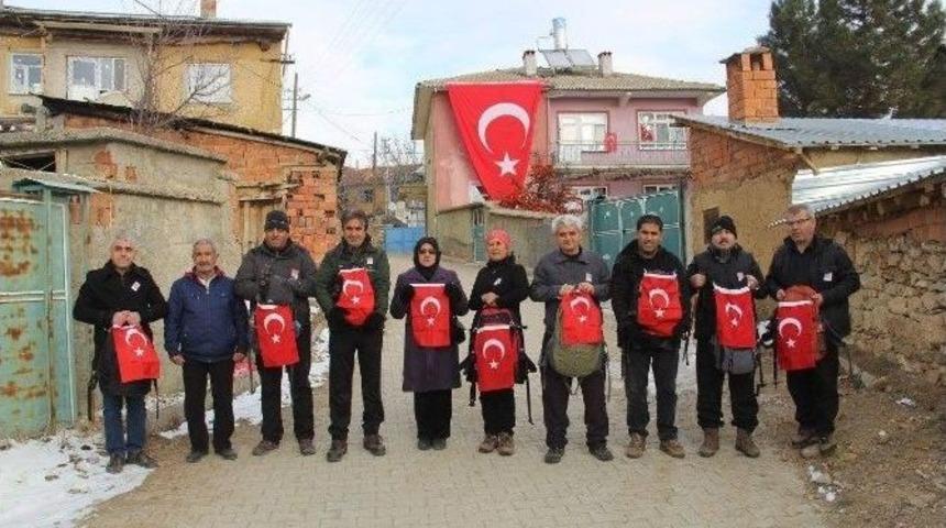 Konya&rsquo;da, Doğa Tutkunları Şehit Polis Oğuzhan Duyar İ&ccedil;in Dağa Tırmandı