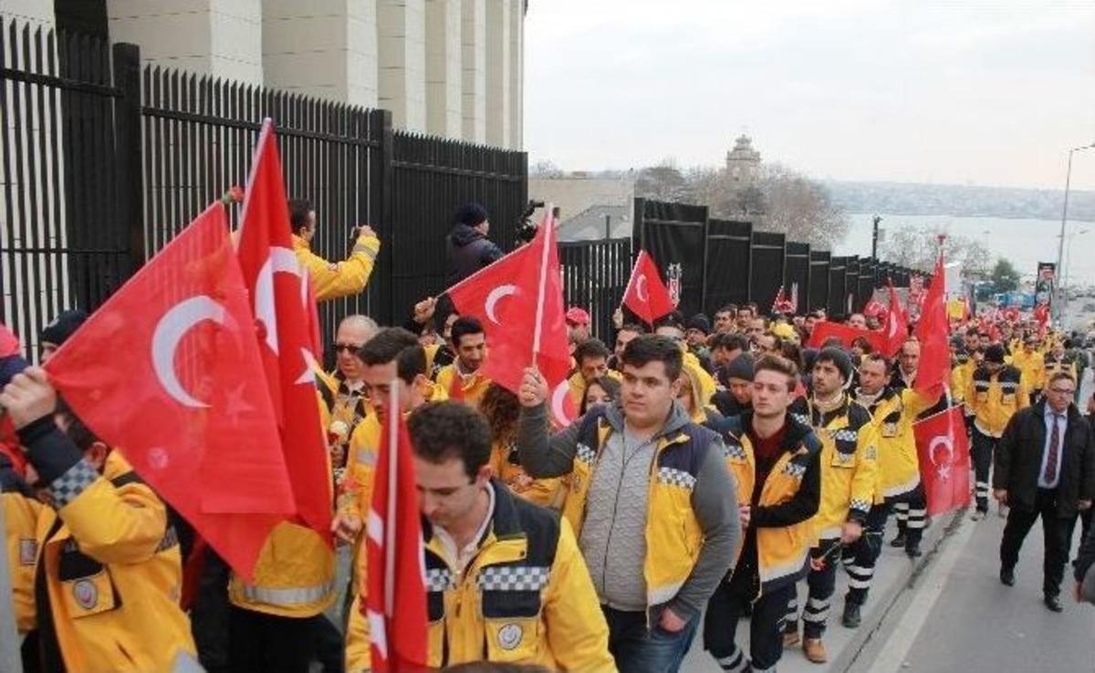 Sağlık &Ccedil;alışanları, Beşiktaş Saldırısını Anlattı