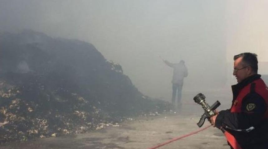 &Ccedil;ır&ccedil;ır Fabrikasında Korkutan Yangın