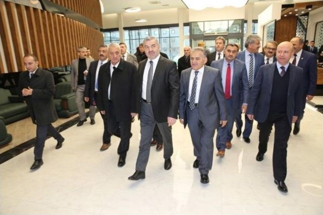Kayseri B&uuml;y&uuml;kşehir Ve İl&ccedil;e Belediye Başkanları Melikgazi&rsquo;de