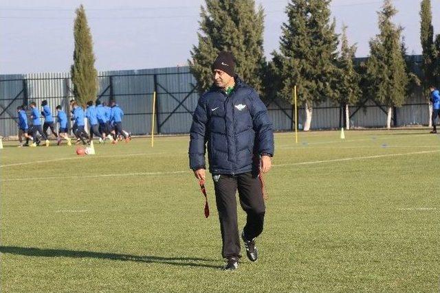 Akhisar Belediyespor&rsquo;da Kupa Hazırlıkları Başladı 1