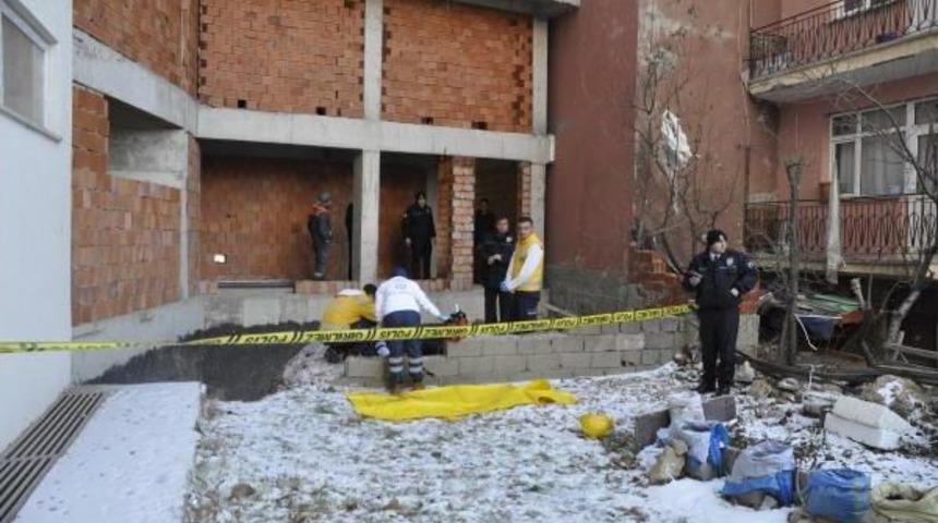 "sadece U&ccedil;mayı Deneyeceğim'' Mesajını Atıp, 8'nci Kattan &Ouml;l&uuml;me Atladı