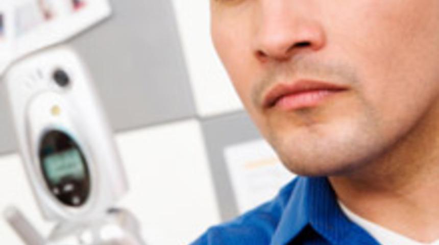 Erkeklere Ne Zaman SMS Atılmaz?