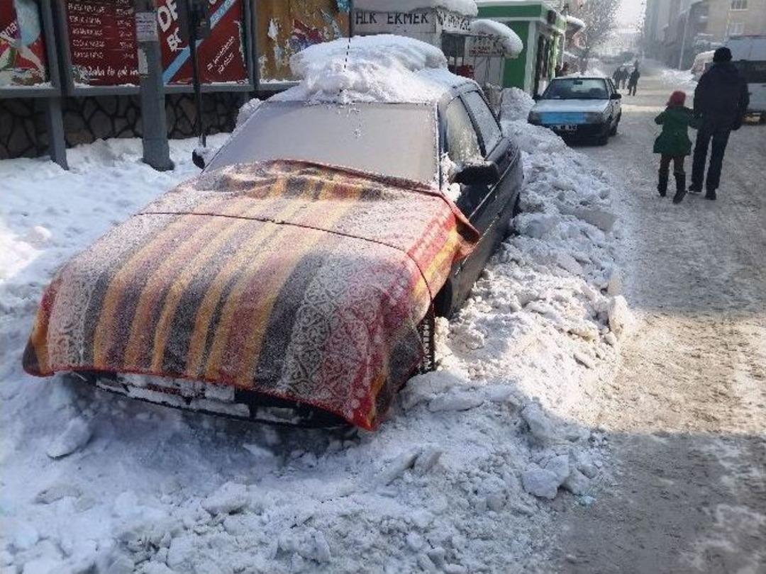 Eksi 27 Dereceyi G&ouml;steren Ağrı Buz Tuttu