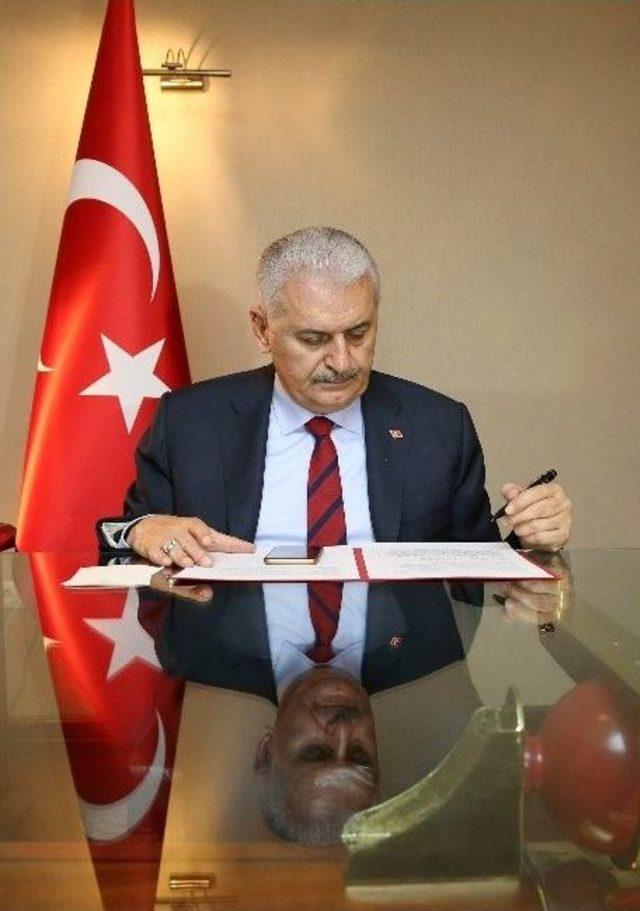 Başbakan Yıldırım’dan Rus Büyükelçi’ye Suikast Açıklaması