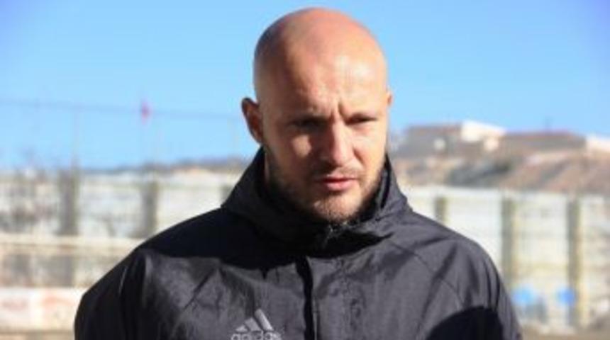 G&ouml;khan Değirmenci: "k&ouml;t&uuml; Gidişe Dur Demek İstiyoruz"