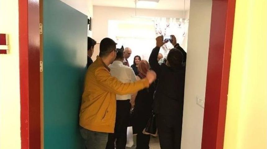 Kara Yaralı Askerleri Ziyaret Etti