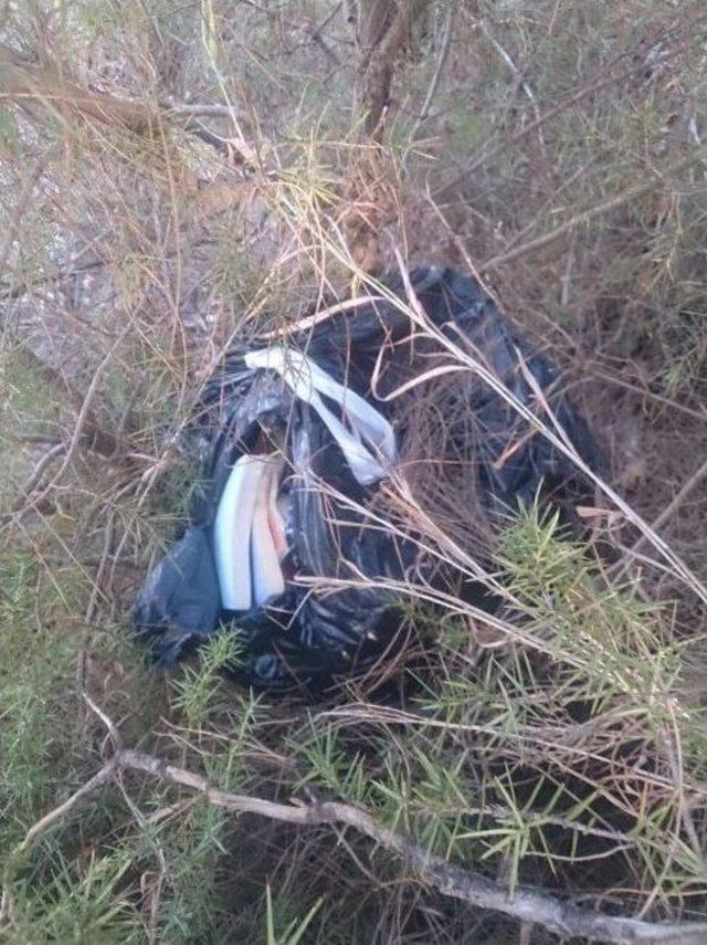 Fetö Elebaşının Kitapları Ormanlık Alanda Bulundu 1