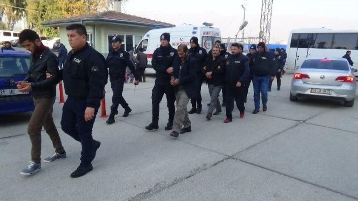 Hatay&rsquo;da Ter&ouml;r Operasyonu: 37 G&ouml;zaltı