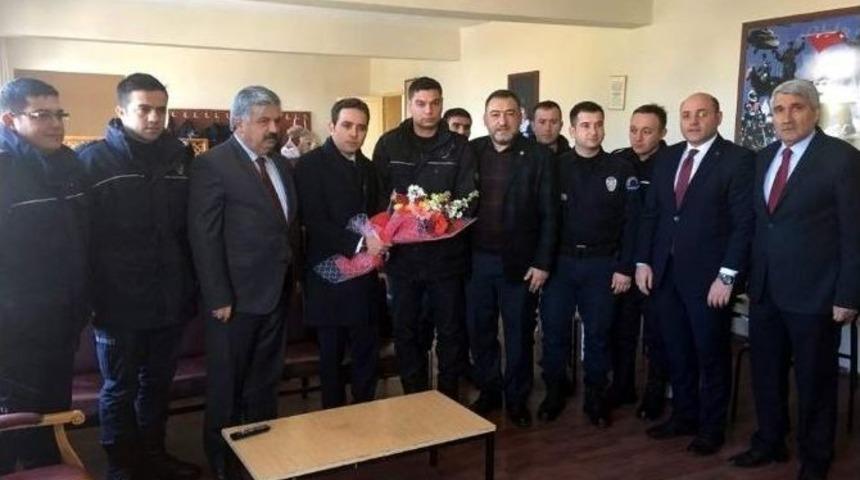 Milletvekillerinden Polis Ve Jandarmaya Taziye Ziyareti