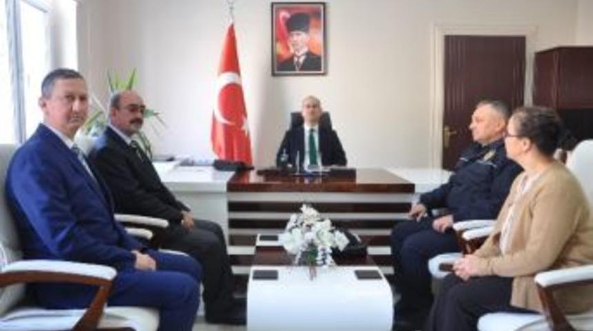 Boz&uuml;y&uuml;k Kaymakamı Hasan Yaman G&ouml;reve Başladı