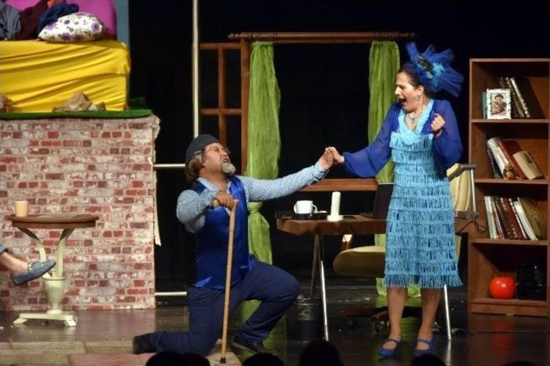 &ldquo;hadi Baba&rdquo; Salihli&rsquo;yi G&uuml;ld&uuml;rd&uuml;