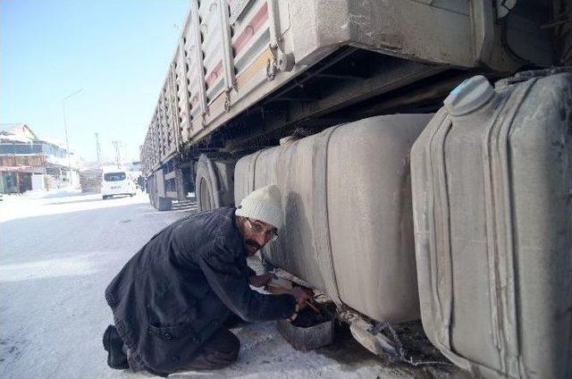 Tunceli’de Sürücülerin Soğukla İmtihanı 3
