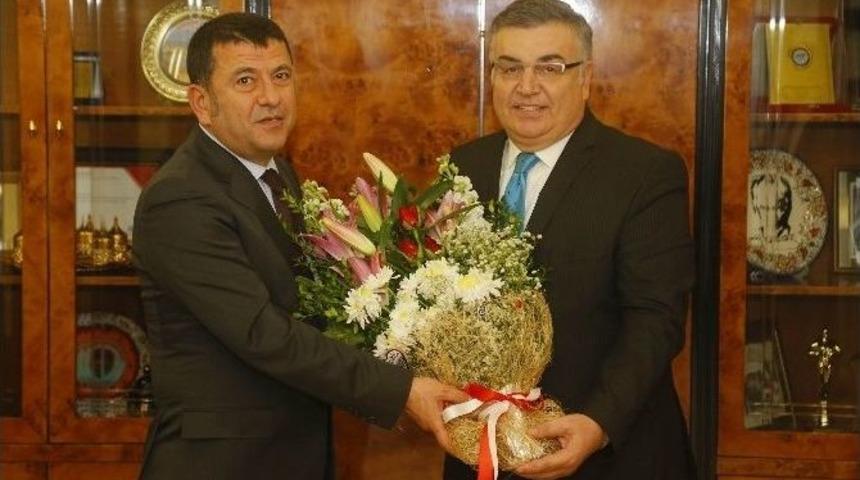 Ağbaba&rsquo;dan Kesimoğlu&rsquo;na Ziyaret