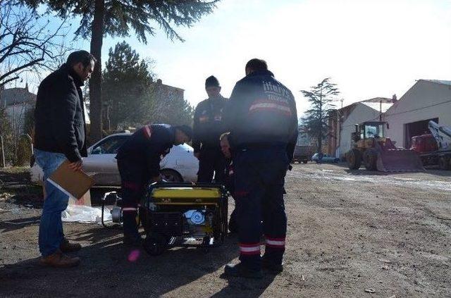 Her İlçeye Deprem Malzeme Konteyneri