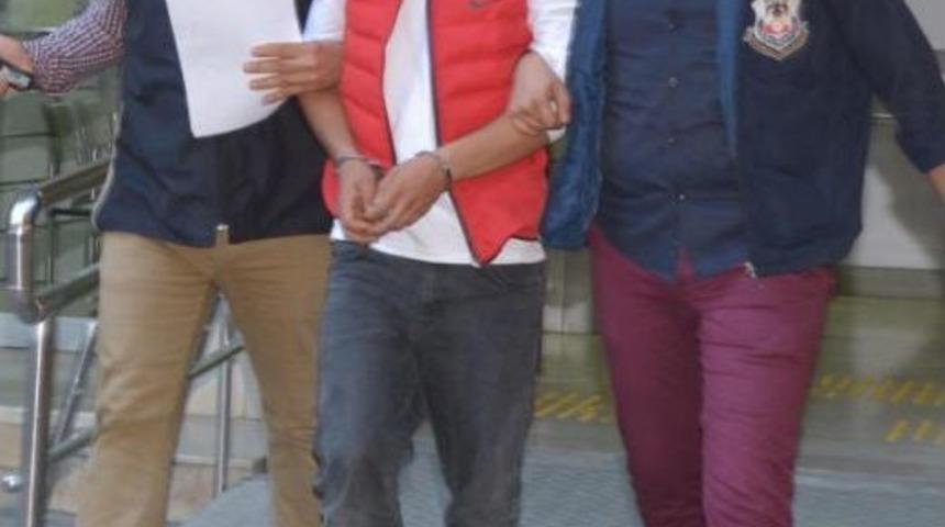 Keşif Heyetine Bomba Atan Ş&uuml;phelilerin G&ouml;r&uuml;nt&uuml;leri Incelenecek