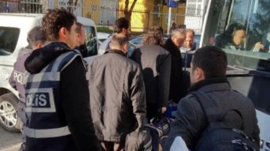 Uşak&rsquo;ta Fet&ouml;&rsquo;den 4 Kişi Tutuklandı