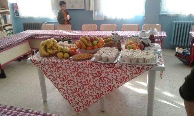 Osmaneli İlkokulu&rsquo;nda Yerli Malı Haftası Kutlandı 1