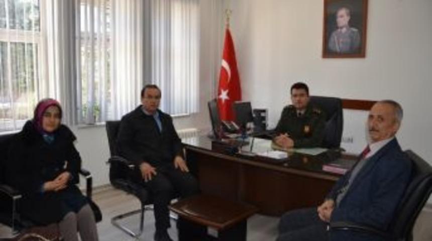 Okul Y&ouml;netiminden, Garnizona Taziye Ziyareti