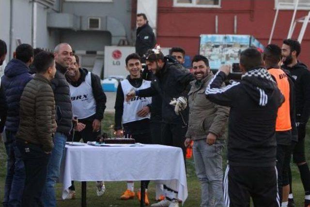 Manisaspor'un Sorunu Eksikler