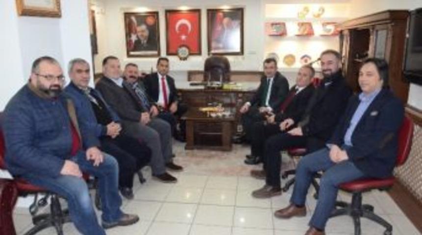 Emniyet M&uuml;d&uuml;r&uuml;nden Ak Partiye Ziyaret